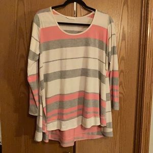 striped slit side tee
